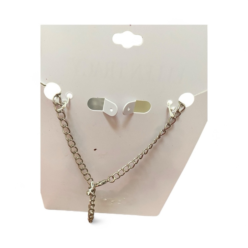 Elegant Black Stone Necklace - Picture 3 of 5